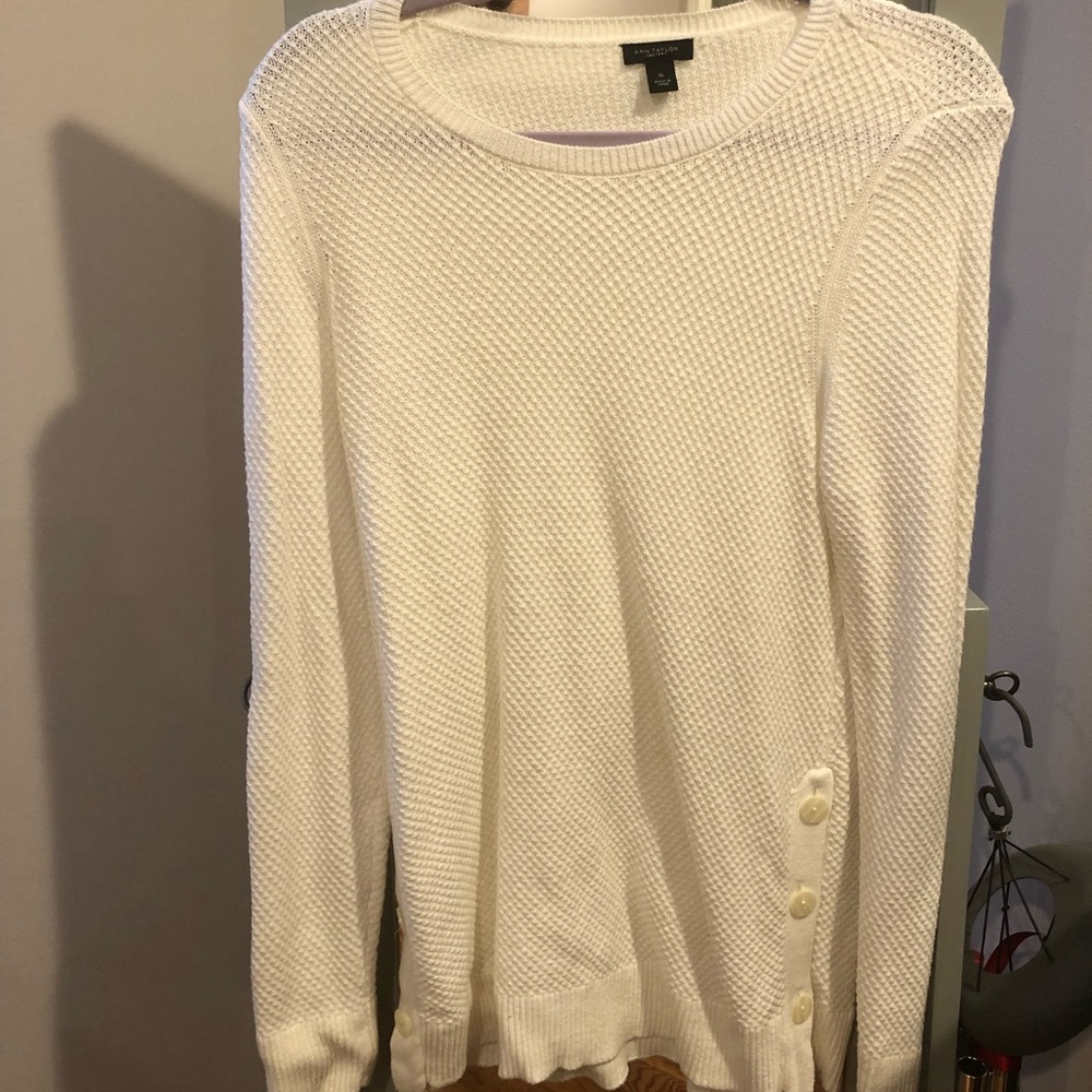 White Ann Taylor textured sweater